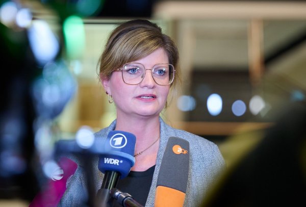 Bei der SPD-NRW steht eine Analyse nach den Stichwahl-Ergebnissen an. - © Bernd Thissen/dpa