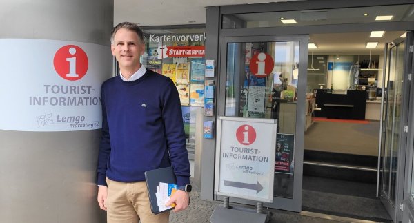 Christoph Vieregge von Lemgo Marketing ist durchaus zufrieden mit der bisherigen Jahresbilanz. - © Katrin Kantelberg