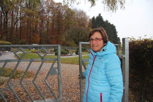 Höntrups ehemalige Ortsvorsteherin Sonja Volmer äußert sich erstmals seit der Friedwald-Diskussion öffentlich. Der LZ verrät sie, wie schwer die Anschuldigungen und Reaktionen einiger Dorfbewohner sie getroffen haben. - © Seda Hagemann