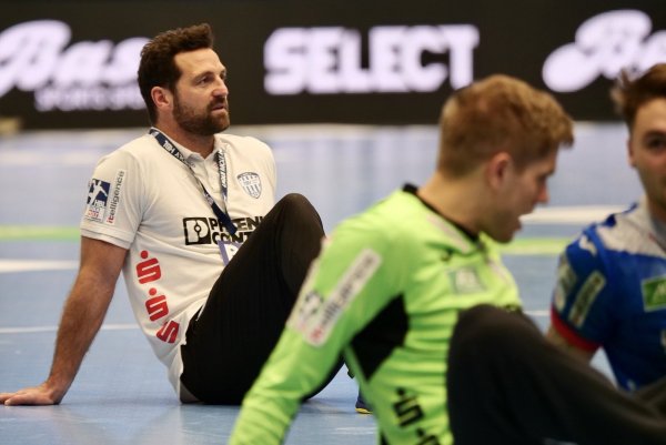 Florian Kehrmann ist noch relativ entspannt. Erst in zwei Monaten soll die Handball-Bundesliga wieder ihren Spielbetrieb aufnehmen. - © Jörg Hagemann