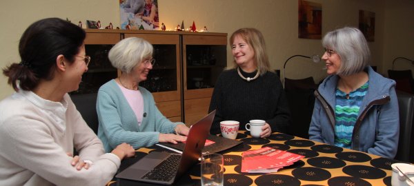 Das Kartenteam, bestehend aus Katrin Girlich, Jutta Vösgen, Sabine Hilbert-Opitz und Helga Werthmann (von links). Es fehlt: Beate Meuss. - © Jana Beckmann