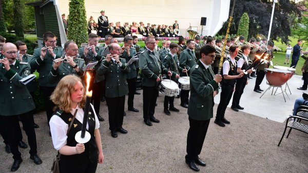 Die Bad Meinberger Schützen freuen sich nach drei Jahren wieder auf ihr Schützenfest. - © Nicole Ellerbrake
