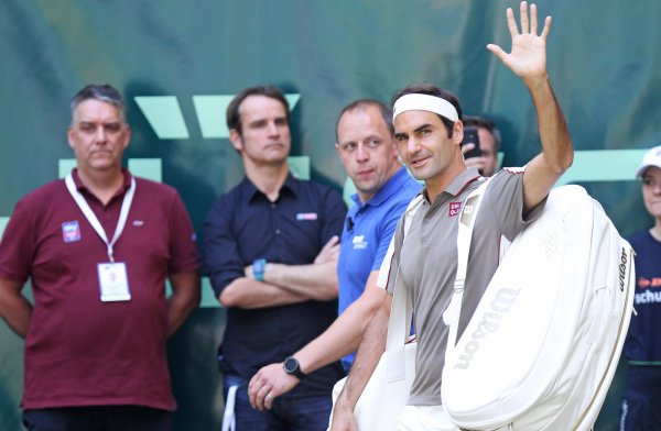 Roger Federer, der seine Tennis-Karriere 2022 beendet hat, kehrt am Mittwoch nach Halle zurück. An den Ort, wo er immer sehr gerne gespielt und zehn Titel gewonnen hat. - © Sarah Jonek