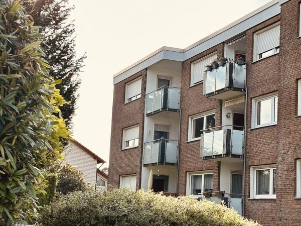 Zwangsversteigerung Akz: 0006 K 0022 / 2023 | Potsdamer Straße 82 | 33719 Bielefeld - © Stefan Becker