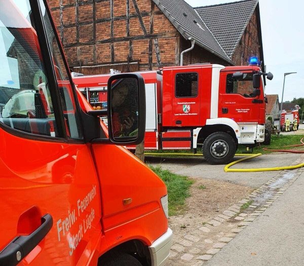 Nach zwei Stunden war der Einsatz für die Freiwillige Feuerwehr Lügde beendet.  - © Feuerwehr Lügde
