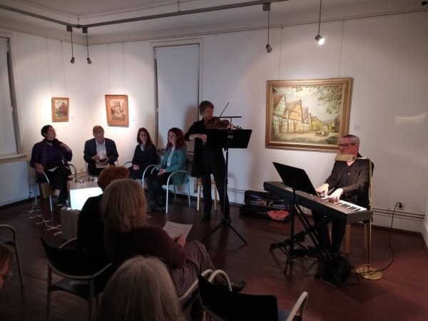 Der Kunstverein Schieder-Schwalenberg hat bei der Veranstaltung "Sachor!" im Haus Bachrach an jüdische Maler erinnert. - © Kunstverein Schieder-Schwalenberg.