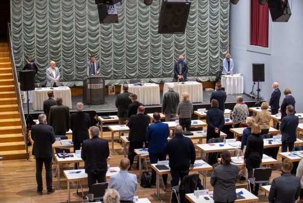 Ein Foto des Stadtrates aus dem Jahr 2021. Bei der jüngsten Sitzung wurde angeregt über die "Marke Detmold" diskutiert. - © Symbolbild: Stadt Detmold