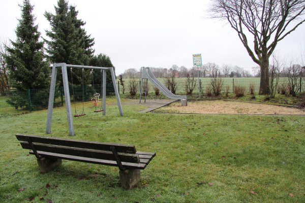Der Spielplatz in Klüt wird erst einmal nicht aufgewertet. Zunächst sind andere Anlagen dran. - © Jana Beckmann