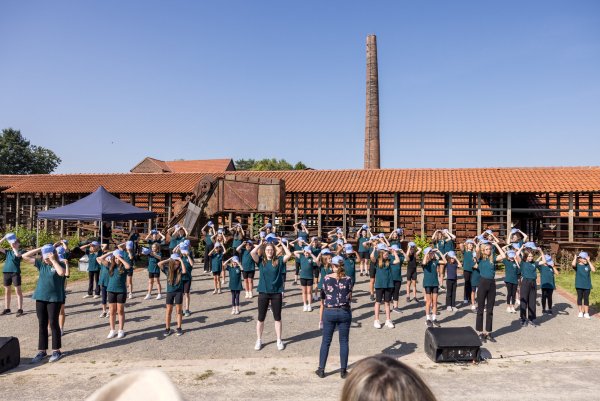 Beim internationalen Museumstag im vergangenen Jahr hat die Tanzschule "Flow Studios" Lage im Ziegeleimuseum mitgemacht. - © LWL-Museen für Industriekultur/Philipp Harms