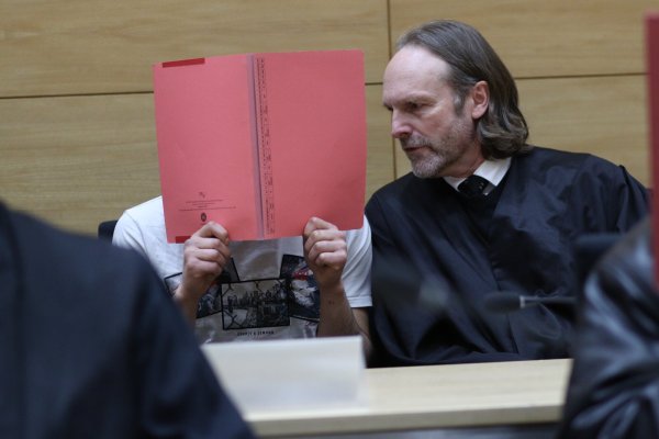 Der Mindener mit der irakischen Staatsangehörigkeit gilt als einer von zwei Hauptbeschuldigten im Verfahren um eine mutmaßliche Vergewaltigung am Herforder Go Parc. (Archivfoto) - © Alex Lehn