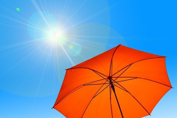 Das Gesundheitsamt warnt vor den extrem Temperaturen - und gibt Verhaltenstipps. - © Symbolbild Pixabay