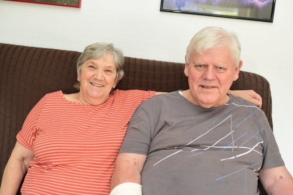 Eva und Frank Wollny sind seit 50 Jahren verheiratet. - © Nicole Ellerbrake
