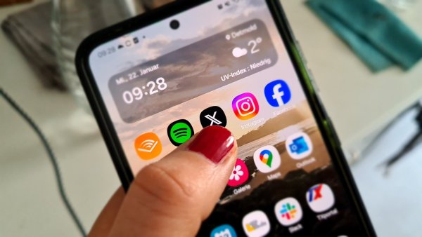Die Plattform X, ehemals Twitter, steht samt ihres Chefs Elons Musk wegen der unsachlichen Diskussionskultur und fehlender Moderation immer weiter in der Kritik. Viele Unternehmen und Vereine - auch in Lippe - ziehen sich daher mit ihren Accounts zurück. - © Janet König