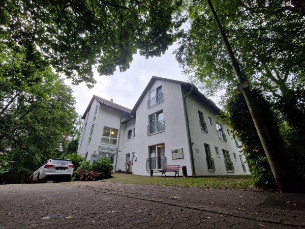 Die Parkresidenz Haus Svenja befindet sich in Bad Oeynhausen und beschäftigt die WTG-Behörde seit mehr als einem Jahr intensiv. - © Ilja Regier