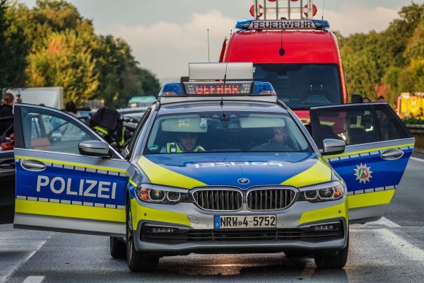 Die A2 in Richtung Hannover ist zumindest kurzfristig voll gesperrt. - © Symbolfoto: Paul Brinkmann