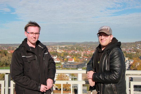 Haben den Überblick: Pascal Hirnschal (links) und Nils Isendahl sind die Vorsitzenden des Asta der Technischen Hochschule OWL. - © Katrin Kantelberg