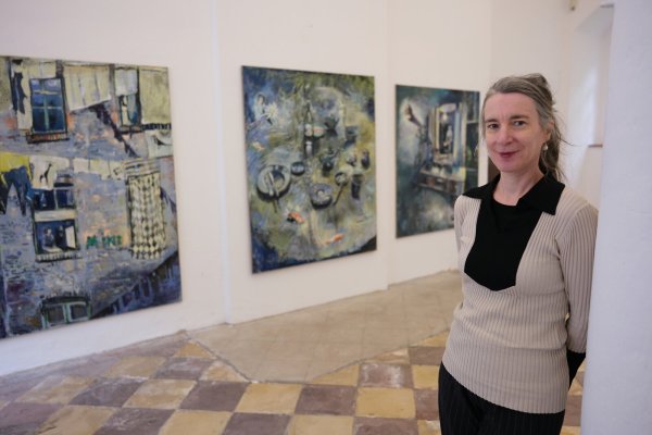 Eröffnet ihre Ausstellung am Sonntag im Schloss: Simone Lucas. - © Sven Koch