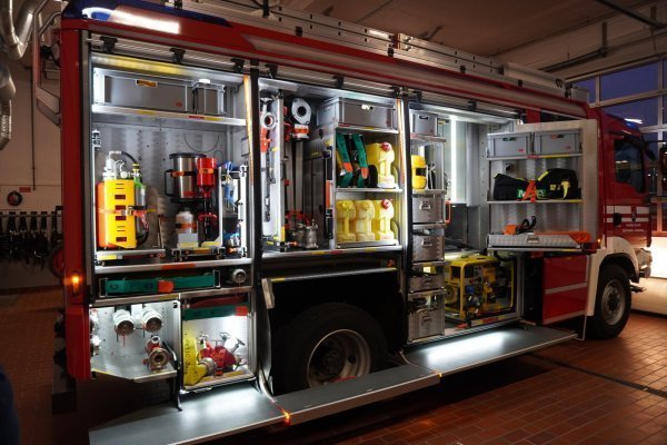 Das neue Fahrzeug der Freiwilligen Feuerwehr Schieder-Schwalenberg hat seinen Standort bei der Einheit Schieder. Es kommt im gesamten Stadtgebiet zum Einsatz. - © Michaela Weiße