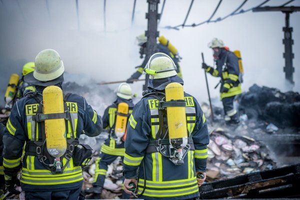 Der Dienst in der Feuerwehr ist herausfordernd. - © Symbolbild: Pixabay