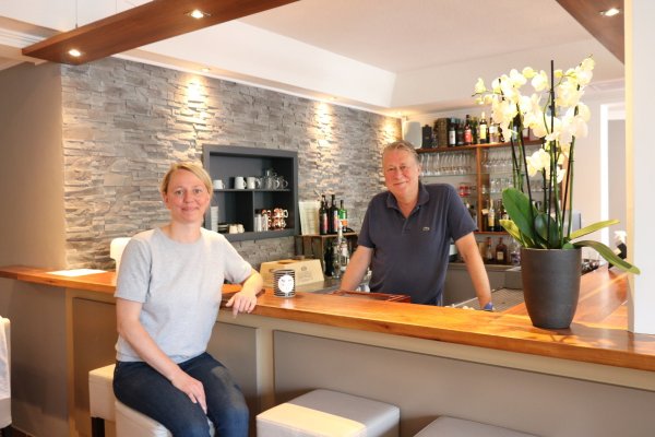 Nicole Meyer und Dirk Bollhöfer haben das Stadtgespräch während des Lockdowns renoviert. - © Alexandra Schaller