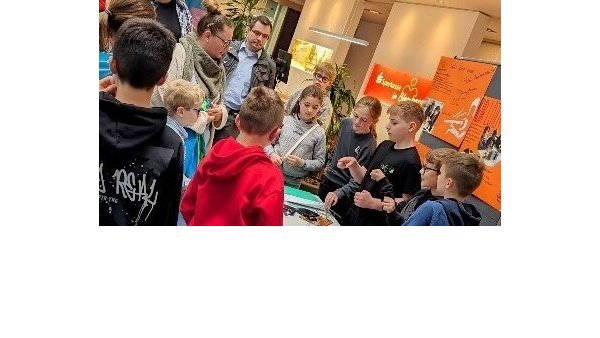 MINT-Schüler zeigen in Blomberg ihre Projekte. - © Staylipso