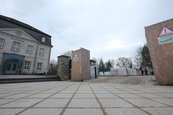 Eine große Baugrube wird im Eingangsbereich entstehen und für drei bis vier Monate die Zuwegung an dieser Stelle nicht möglich machen. - © Sven Koch
