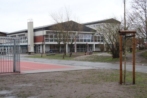Auch die schwierige Situation der Grundschule in der Senne soll im Gespräch mit Dorothee Feller angesprochen werden. - © Cordula Gröne