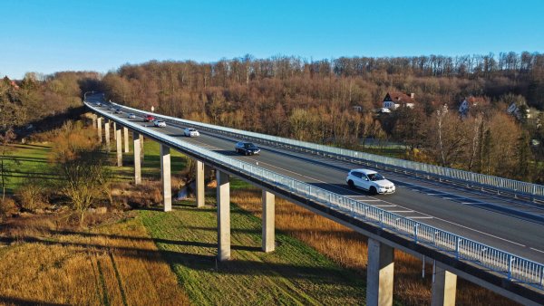 Die Passadetalbrücke wird ab kommenden Jahr erneuert. - © Archivfoto: Nicole Ellerbrake
