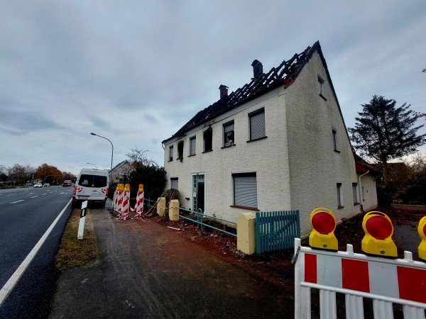 "Da ist niemand mehr im Haus", soll der beschuldigte Brandstifter (55) mehrfach gegenüber der Polizei und den Rettungskräften versichert haben. - © Janet König