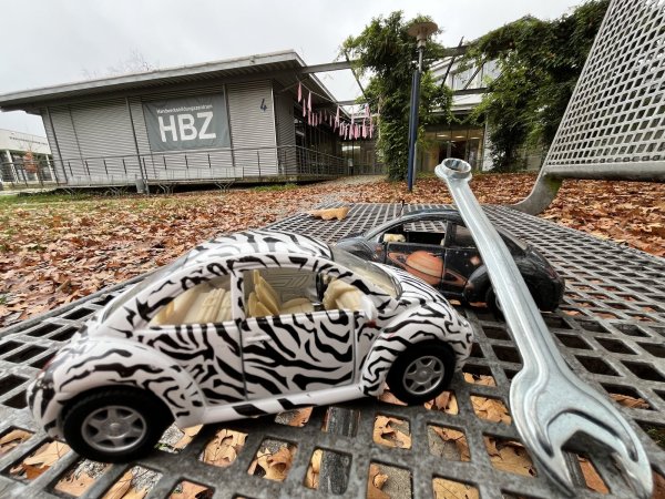 Im HBZ in Lemgo dreht sich (fast) alles um das Kfz-Handwerk. - © Till Brand