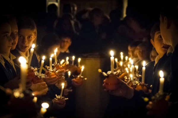 Weihnachten in der Kirche – dieses Jahr wird es ein ganz anderes, ein besonderes Fest. - © Symbolbild: pixabay.com