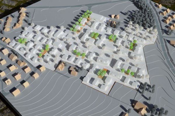 Vor knapp 1,5 Jahren wurde der Siegerentwurf für das Quartier Brunsheide mit diesem Modell, rechts liegt die Herforder Straße, auch bei der Siegerehrung in der Öffentlichkeit vorgestellt. Mittlerweile wurden die Pläne spezifiziert. Foto: Drees & Huesmann - © Drees & Huesmann