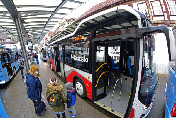 2022 haben die Stadtwerke Lemgo einen Elektrobus des türkischen Herstellers Otokar auf der Stadtbus-Linie 2 getestet. - © Nicole Ellerbrake