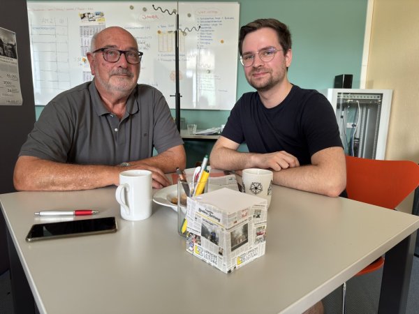Eduard Böger (l) und Robin Meier in der LZ-Redaktion. - © Sven Kienscherf