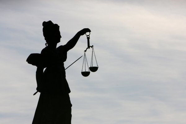 Die CDU verlangt vom Landrat mehr Transparenz. Dezernent John weist die Vorwürfe gegen das Kreisjugendamt zurück. - © Symbolbild dpa