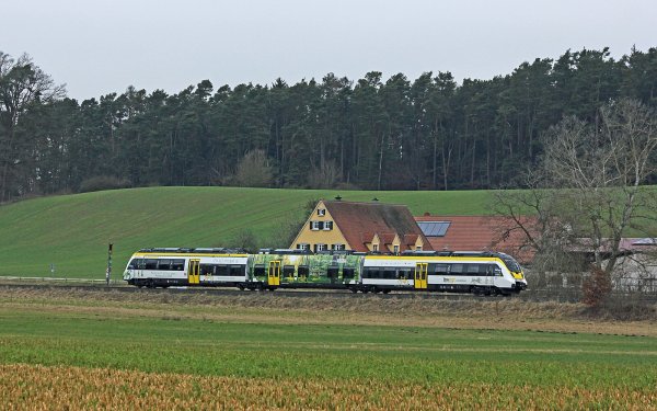 Wenn die Begatalbahn zwischen Lemgo und Barntrup reaktiviert wird, kommen nach jetzigen Vorstellungen Batteriezüge zum Einsatz - wie dieser "Talent" des Herstellers Alstom bei einer Testfahrt in Süddeutschland. - © Deutsche Bahn AG / Claus Weber