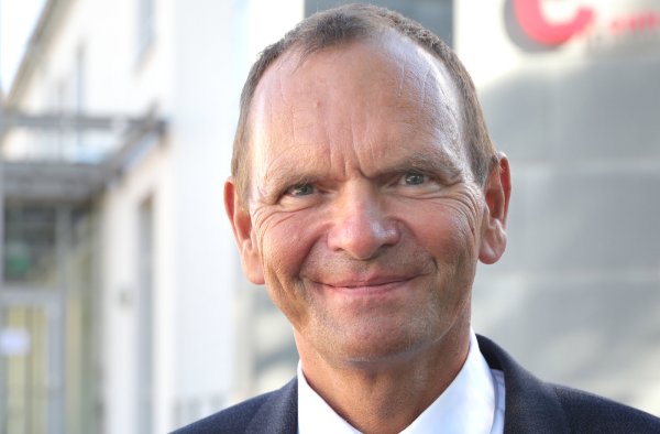Jürgen Krahl, Präsident der TH OWL, hat laut CHE viele besondere Qualitäten. - © Frank-Michael Kiel-Steinkamp