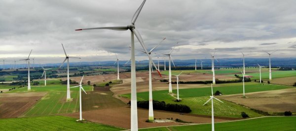 In Lichtenau soll ein Wasserstoff-Projekt entstehen, um den überschüssigen Windstrom zu speichern. - © Jens Reddeker