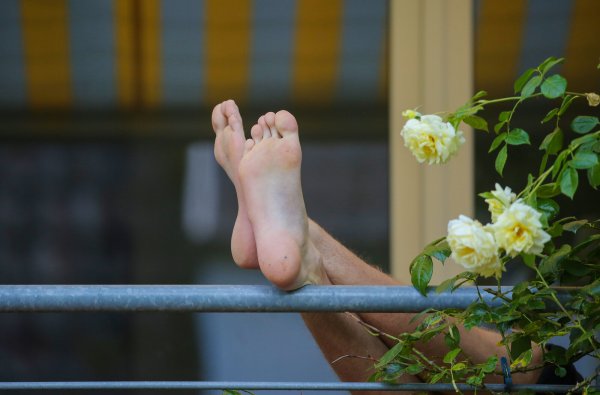 In einigen Unternehmen können Mitarbeiter "Null-Bock-Tage" in Anspruch nehmen, wenn die Belastung zu groß wird oder privat viel zu regeln ist. - © picture alliance/dpa