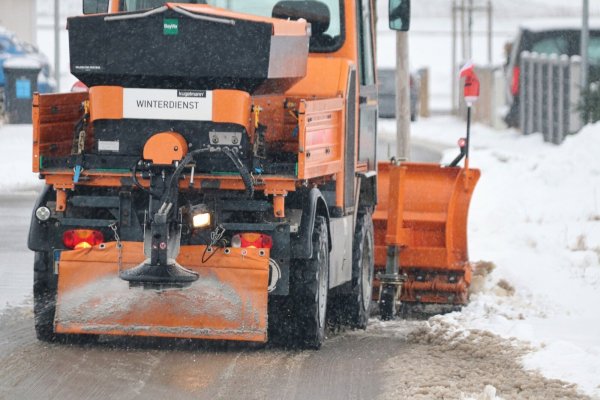 Für Strassenreinigung und Winterdienst müssen Gebühren bezahlt werden. Der Vorschlag, die Gesamtkosten in Lage über den Grundsteuer-Hebesatz reinzuholen, fand in der Kommunalpolitik keine Mehrheit. - © Symbolfoto: Pixabay