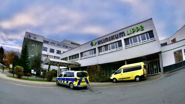 Das Lemgoer Krankenhaus soll ein Krankenhaus der Grundversorgung bleiben. Die Kosten dafür sind umstritten. - © Jörg Hagemann