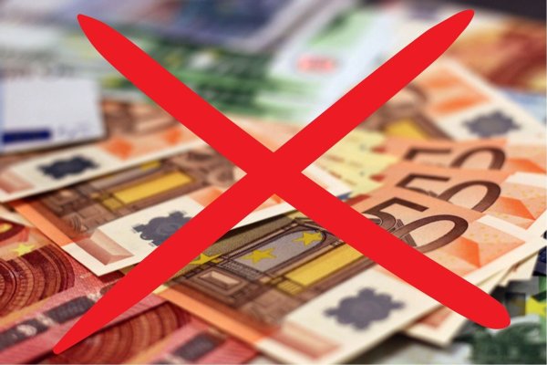 Derzeit sieht es so aus, dass die Stadt Lage ein millionenschweres Minus in der Kasse haben wird. Doch Kämmerer Uwe Aust rät nicht dazu, alles einfach zusammen zu streichen. - © Pixabay