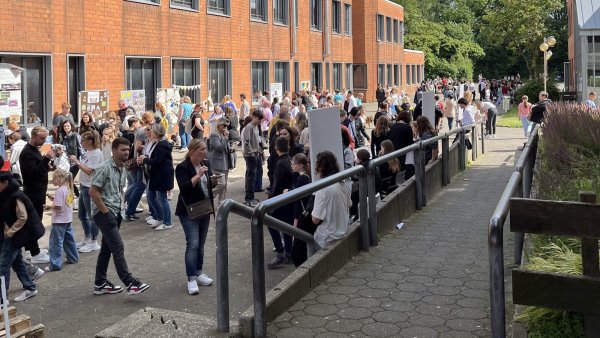 Die Gesamtschule Aspe bei ihrer Projektwoche. - © Gesamtschule Aspe