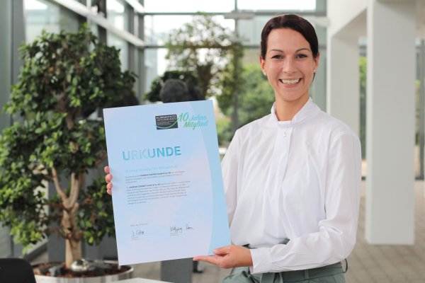 Marina Mönikes setzt beim Phoenix Contact Projekte im Technischen Umweltschutz um. - © Phoenix Contact GmbH & Co. KG