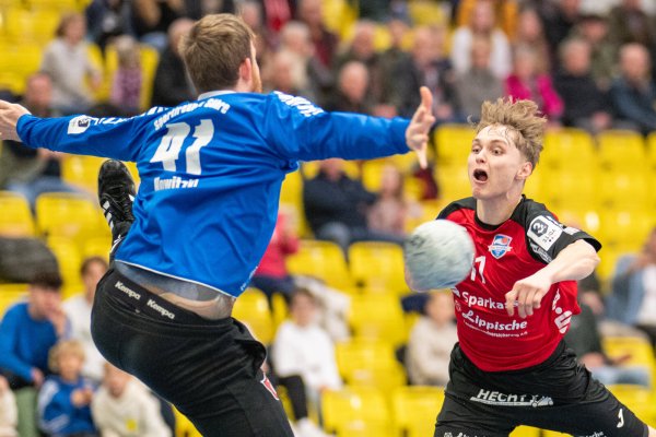 Frei vor dem Gästetor: Frederik Puls war im Spiel gegen Söhre mit zehn Toren der erfolgreichste THL-Angreifer. - © Egon Penner(LZ)