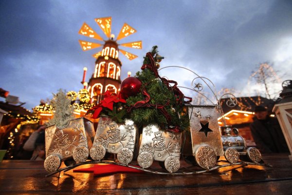 Der Weihnachtstraum in Bad Salzuflen gehört zu den schönsten Weihnachtsmärkten in der Region. Die Werbegemeinschaft möchte alles versuchen, damit der Markt unter Coronabedingungen stattfinden kann.  - © Archivfoto: Vera Gerstendorf-Welle