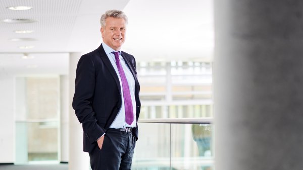 Thomas Müller muss seinen Posten räumen. Grund sind hohe Verluste im Anlagengeschäft der KVWL. - © Lars David Neill