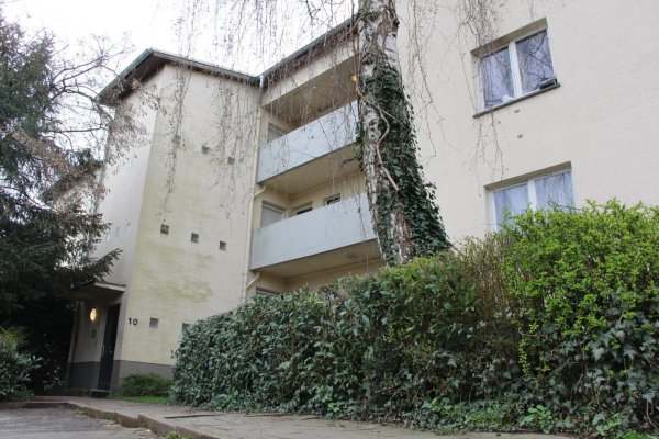 Die städtische Unterkunft im Ida-Gerhardi-Weg ist zum Tatort eines tödlichen Verbrechens geworden. - © Janet König