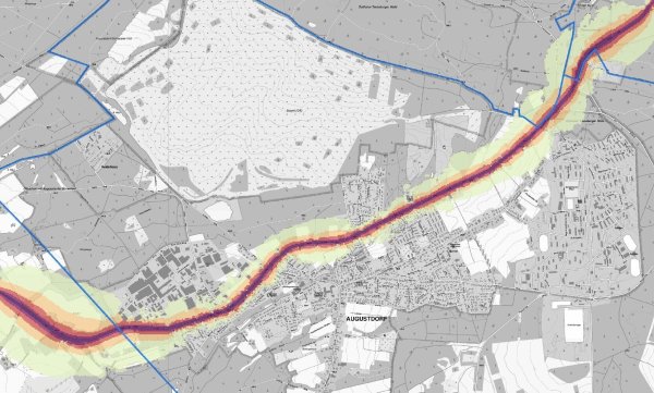 Wenig überraschend: Von der viel befahrenen Waldstraße geht auch ein entsprechender Lärm aus. Dagegen kann die Gemeinde kaum etwas machen. - © Gemeinde Augustdorf/LANUV NRW