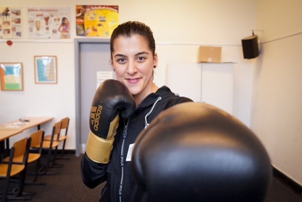 Dilar Kisikyol war Weltmeisterin im Boxen. - © Bildrechte: Dilar Kisykyol